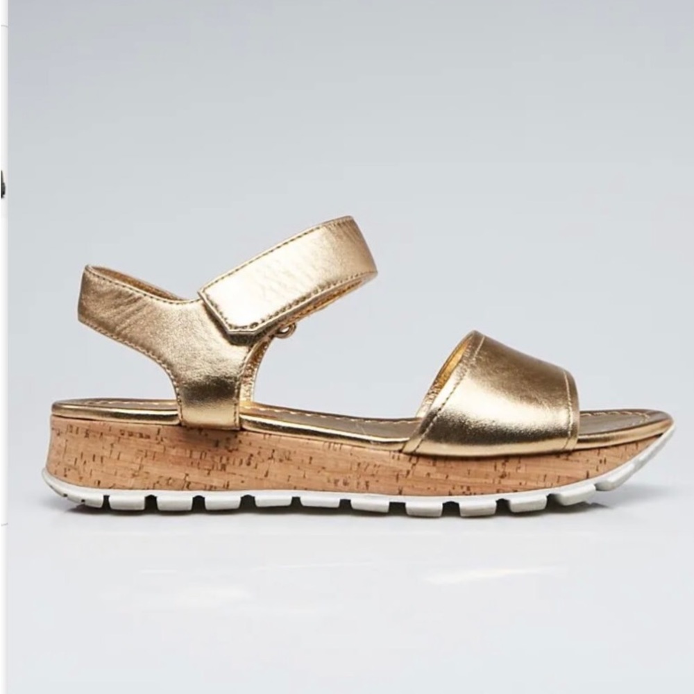 PRADA
Sport Gold Leather Two Strap Sandals Size 4.5/35